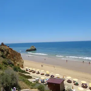 https://buzios-praia-da-rocha.hotelaalgarve.com
